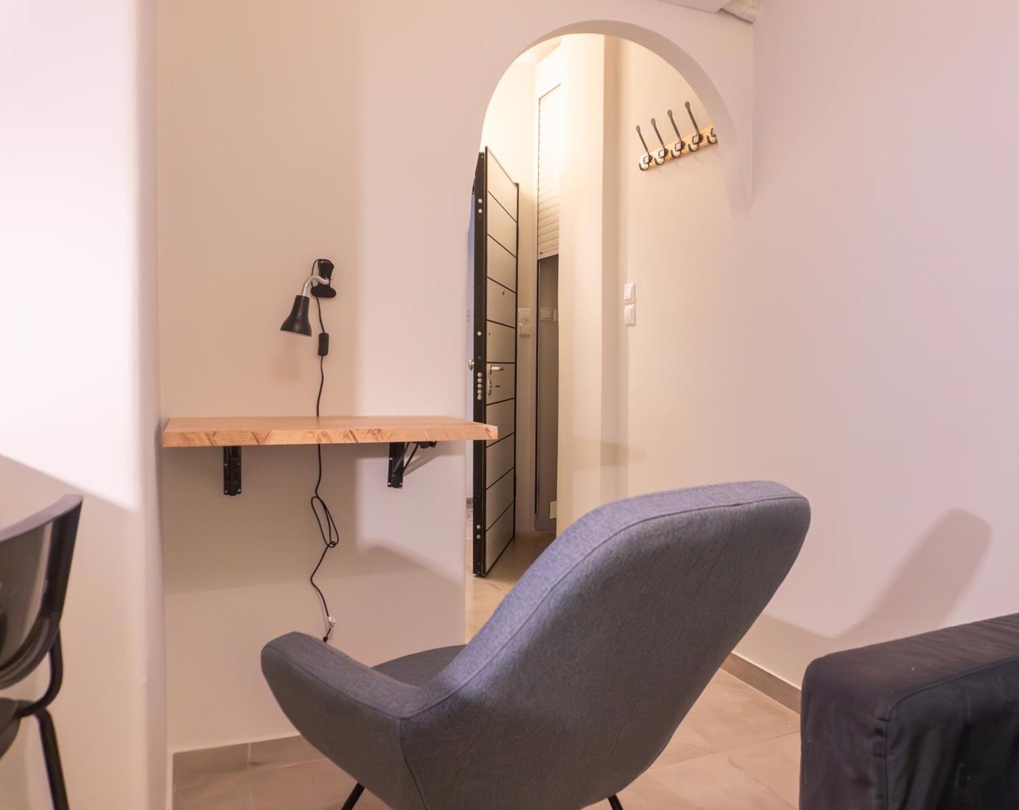 50 Steps Metro Kato Patisia Renovated Athens Apt מראה חיצוני תמונה